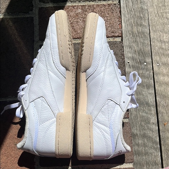 Reebok Women's Club C 85 Vintage Tennis Sneakers, Casual White Shoes Womens 11 - Picture 7 of 10